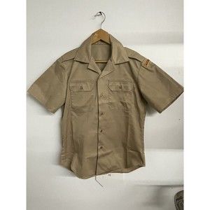 Post Vietnam Era U.S. ARMY Military Tan 445 Short Sleeve Shirt w/ Ranger Patch